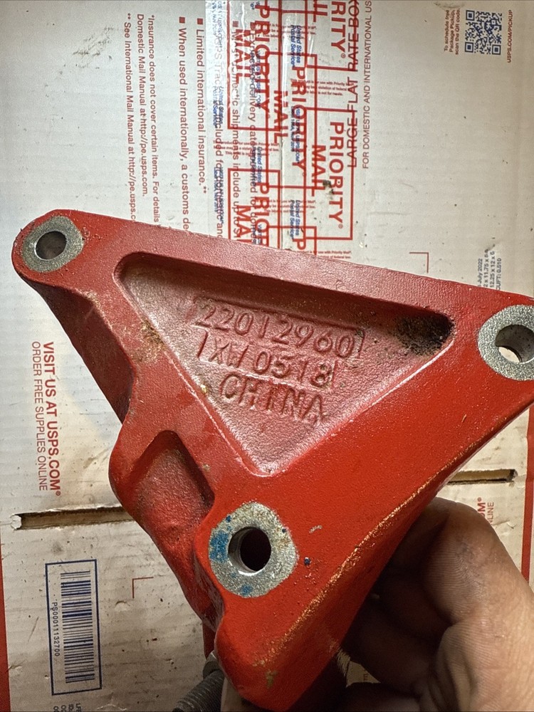 2019 Volvo Penta 6.2 engine mount 22012960