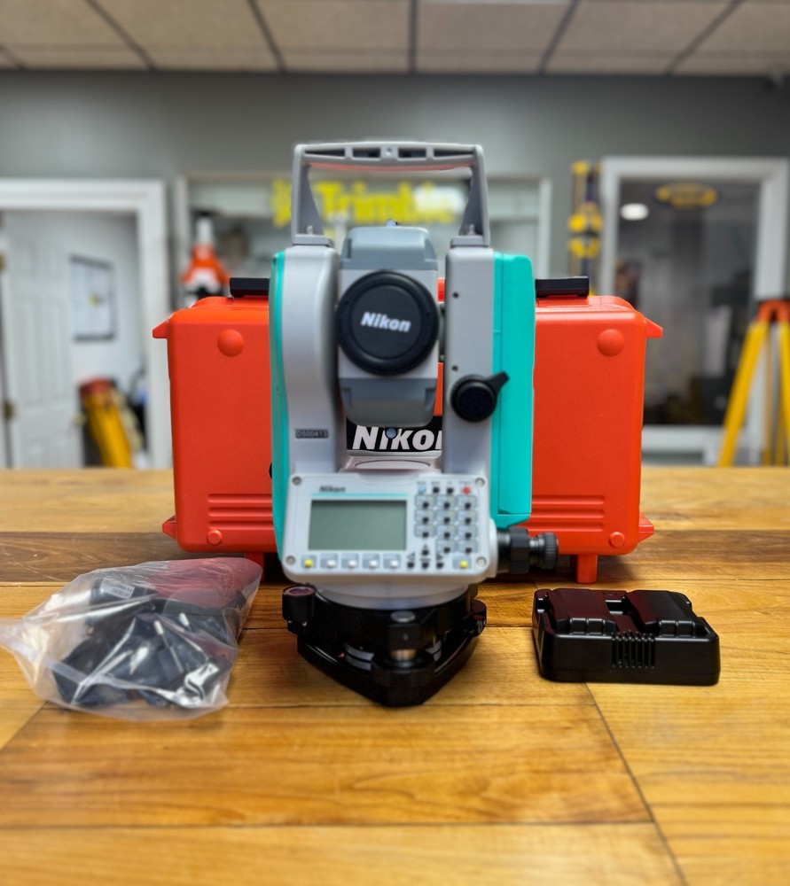 Pre Owned Nikon XF 2" Total Station