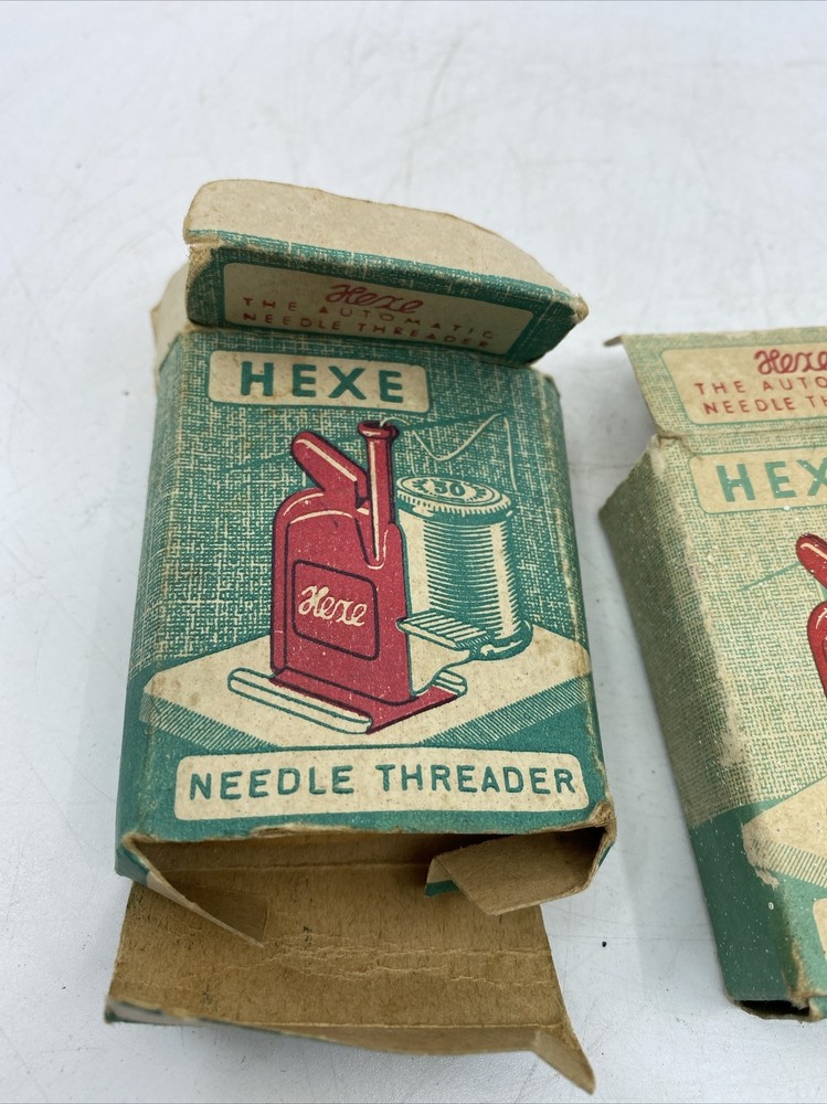 Vintage Plastic Hexe Automatic Needle Threader with Instructions Antique