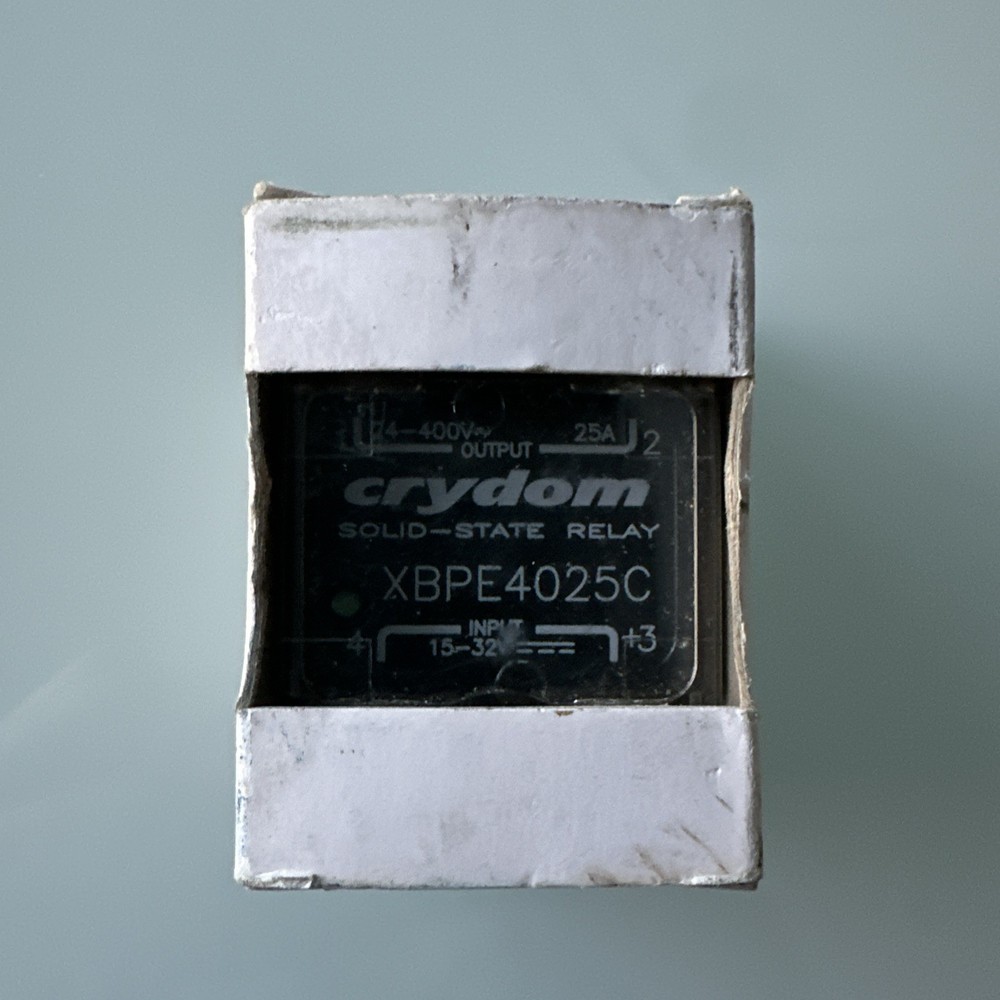 CRYDOM XBPE4025C Solid State Relay New✦KD