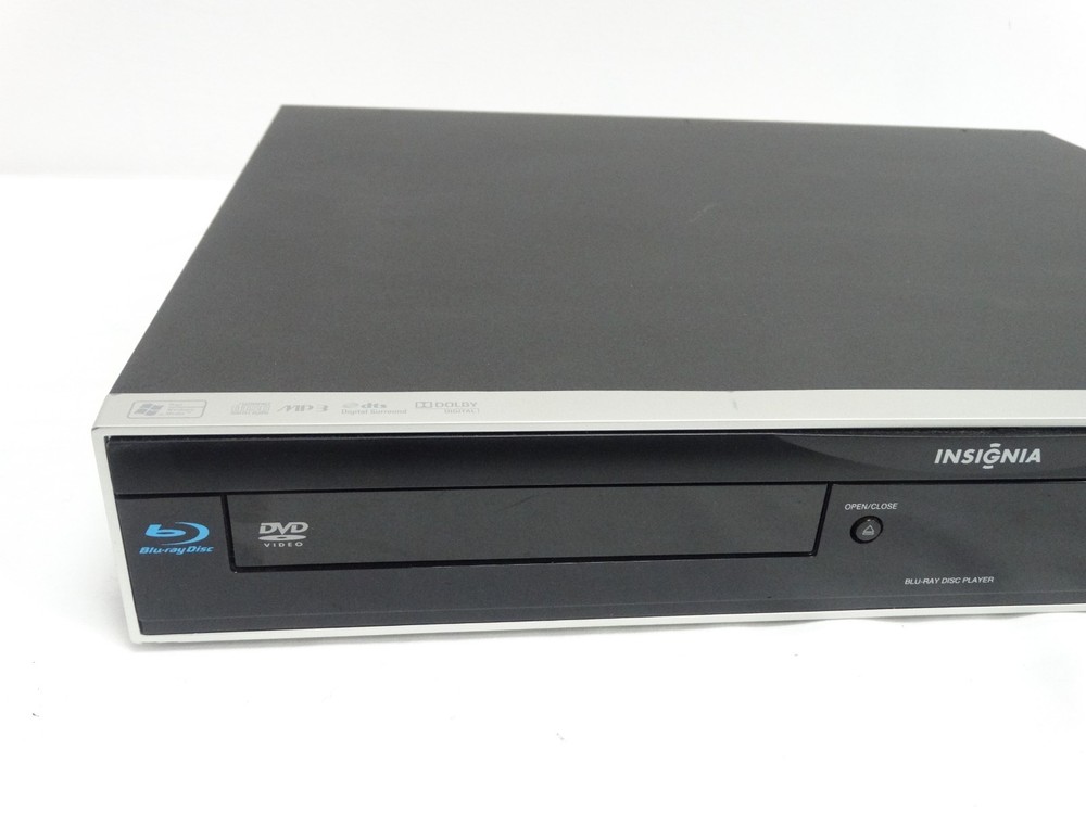 Insignia Model NS-BRDVD Blu-Ray & DVD Player - No Remote - Tested & Working