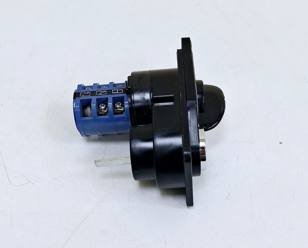 Kraus & Naimer C18-A341 Rotary Switch 25A
