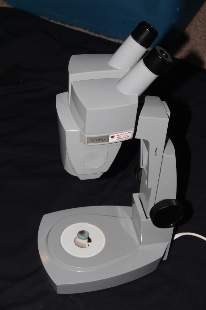 AO Model 40 Stereo Microscope , 20X, lighted stage