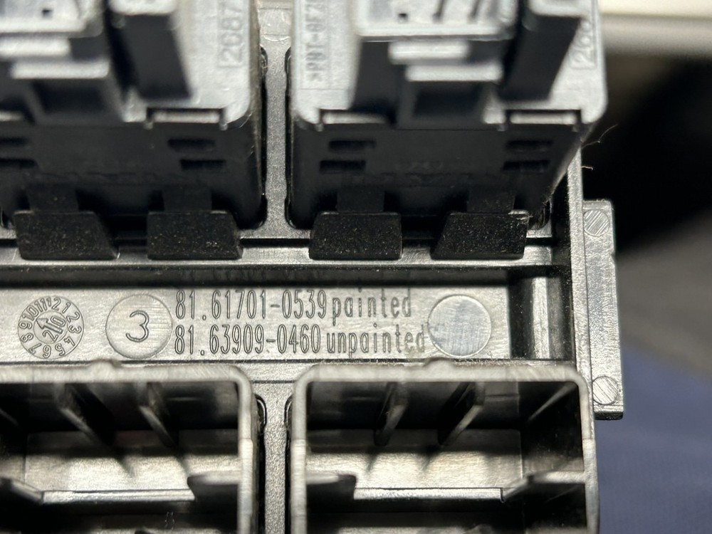 MAN switch panel 81617010539, 81639090460