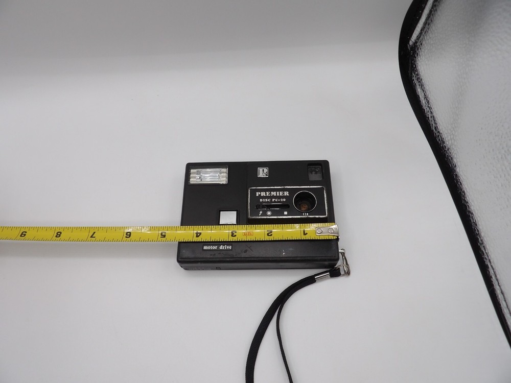 Vintage Premier PC-20 Motorized Disc Camera Point and Shoot Flash Untested