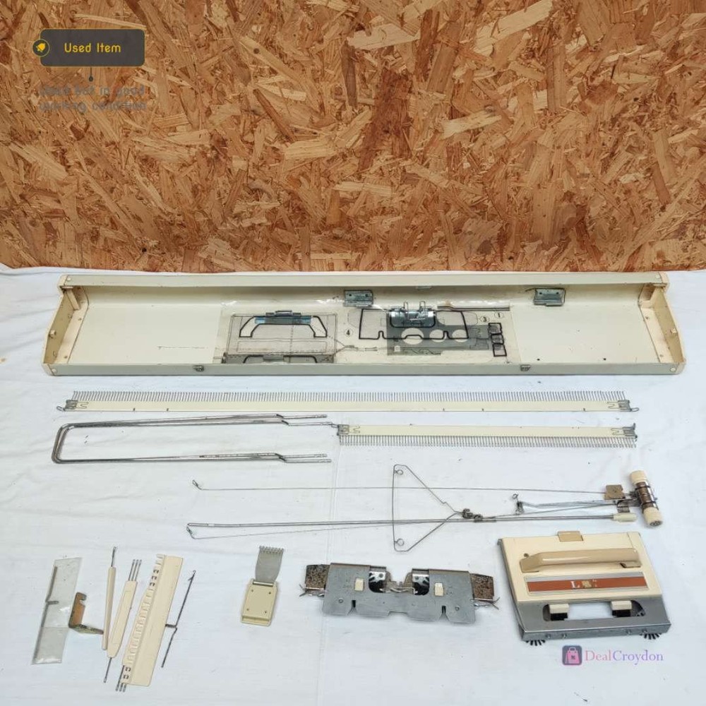 BROTHER KH-710 KNITTING MACHINE WITH ATTACHMENTS VINTAGE