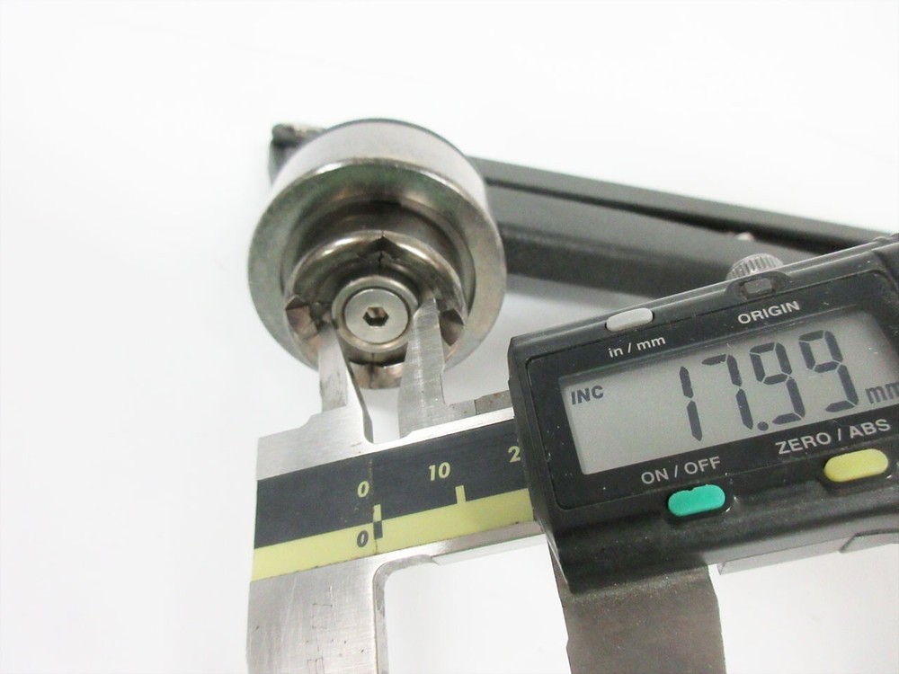 9300-18 18mm CRIMPER HAND OPERATED CAPPER 18 mm