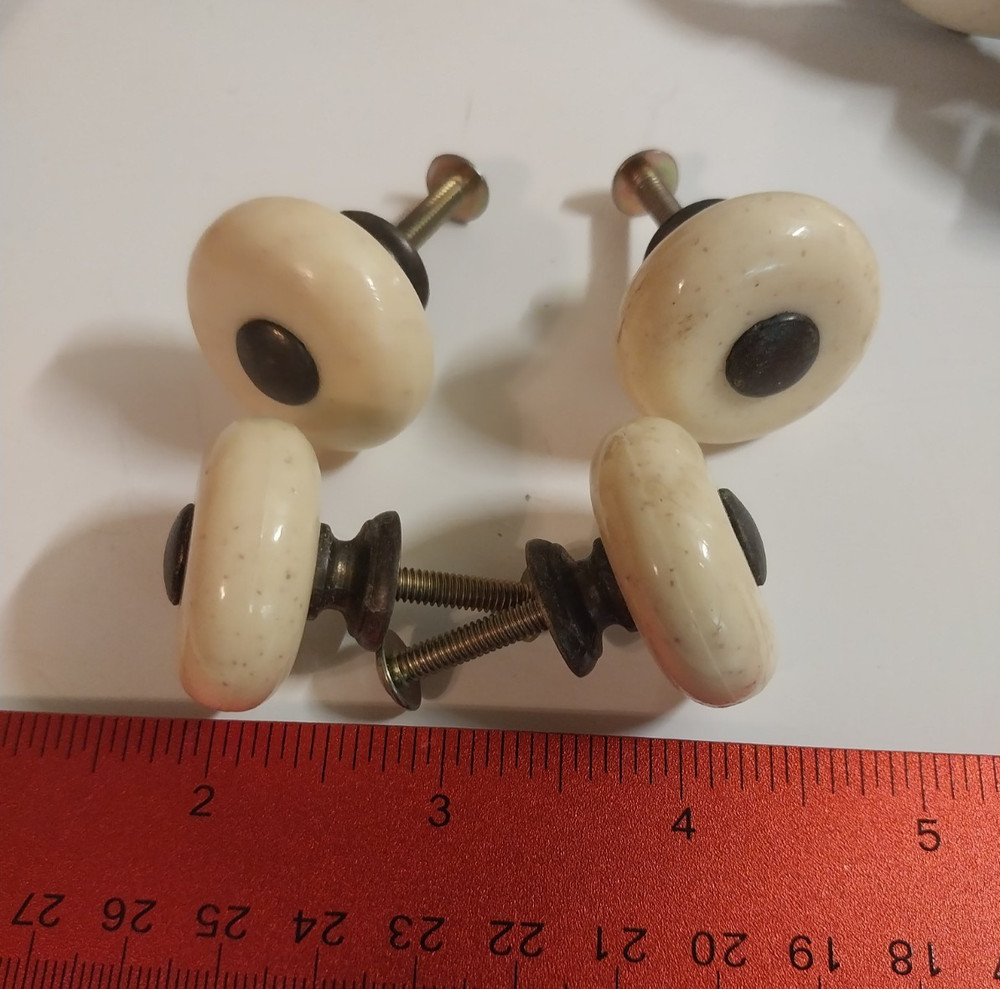 Vintage Set 6 Drawer Pulls & 4 Knobs Matching Brass and White Ceramic