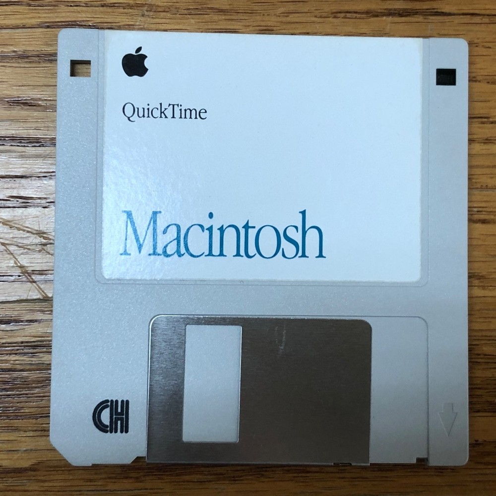 Quicktime version 1.6.1 3.5" Disk / Macintosh Computer Software