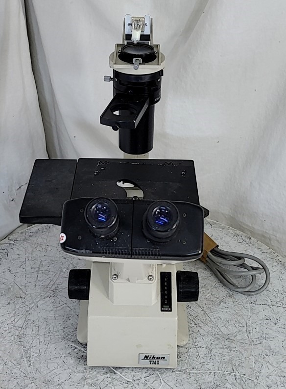 NIKON TMS 213836 Inverted Microscope/Phase Contrast SEE NOTES