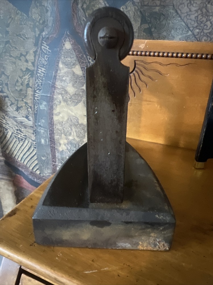 Antique flat sad iron cast iron ironing primitive Swedish Maker signed. #4