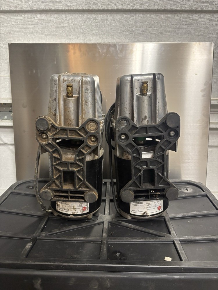 2x JB PLATINUM DV-200N 7 CFM ½ HP Evacuation/Vacuum Pump Untested