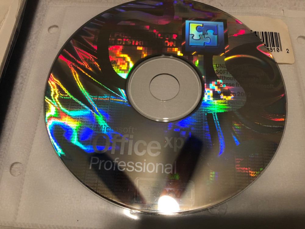 Office XP 2002, Windows XP Professional SP1 Reinstall CD Operating System