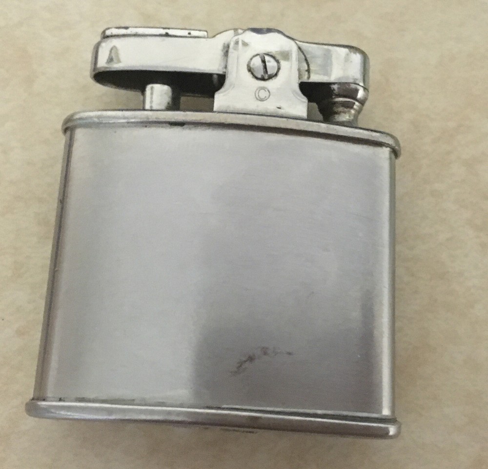 Lighter Vintage Ronson Standard Silver Monogram Pocket Petrol Lighter