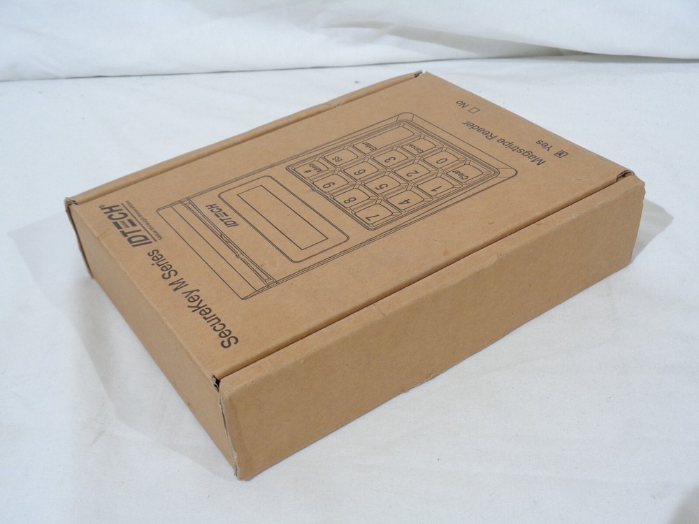 ID Tech IDTech SecureKey M130 Keypad IDKE-534833BL W/ Magstripe Reader, Black