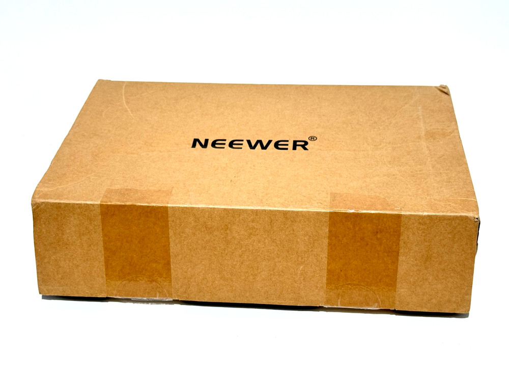 NEEWER Universal Camera Cage  with Dual Grip and Top Handle