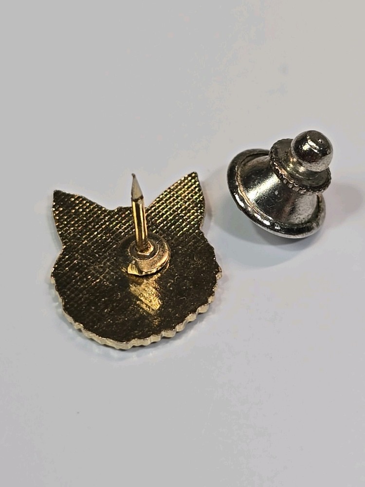 Red Fox Head Tie Tack Lapel Pin