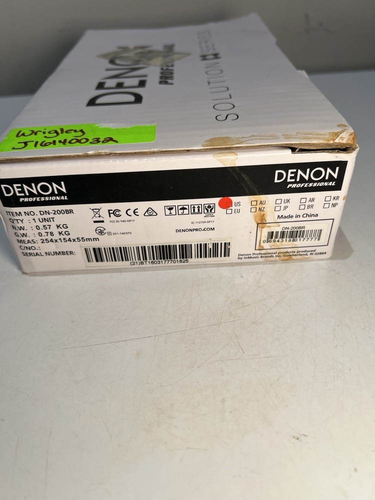 Denon DN-200BR Bluetooth Receiver. Open Box