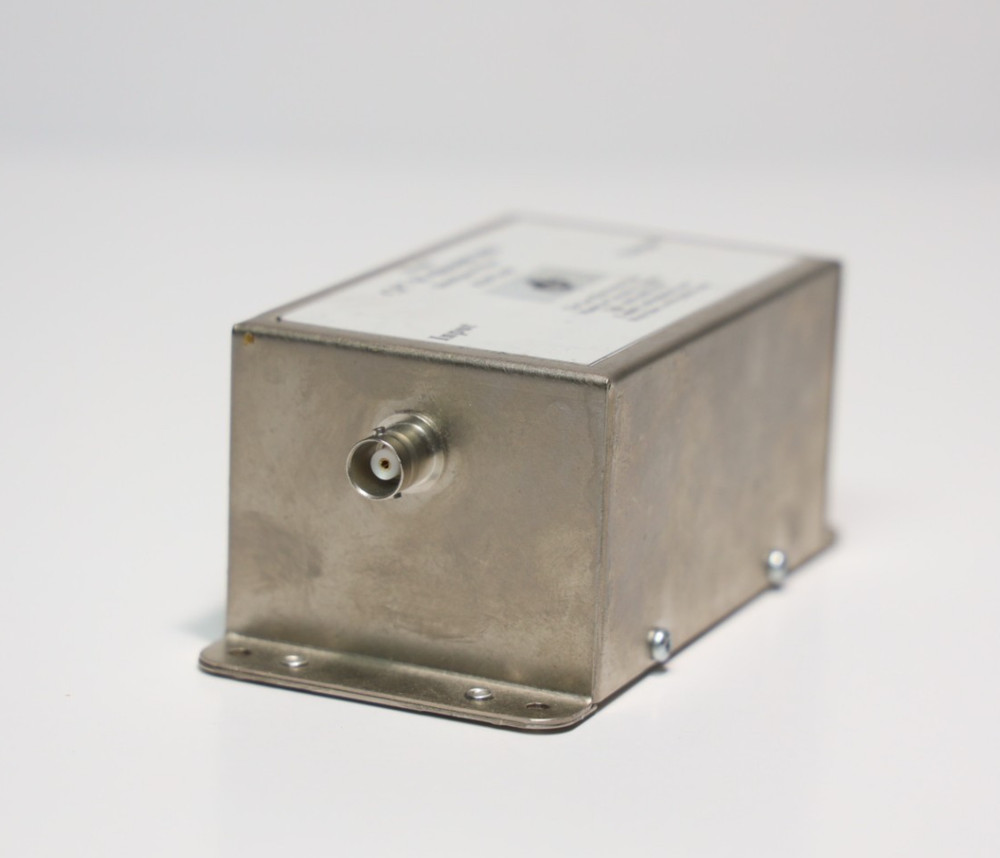 Tin Lee CF7 W-584/698 B50 Bandpass filter