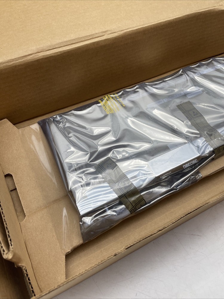 303-300-000C-02 – EMC Unity 12Gb SAS LCC Storage Controller Module DAE