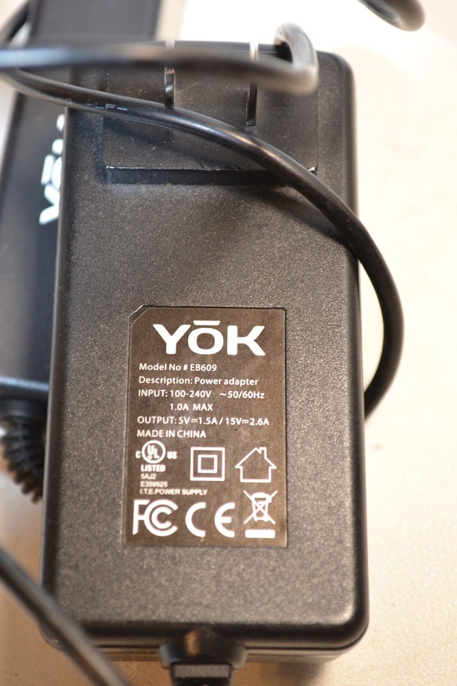 Yok AC Power Adapter/Charger Black EB609