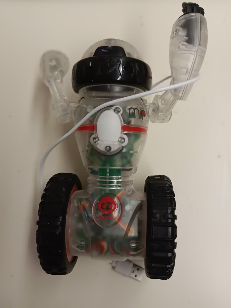 WowWee Coder MiP the STEM-based Programmable Toy Robot Transparent AS IS