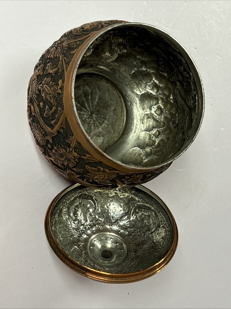 VINTAGE COPPER CONTAINER WITH LID ~ BIRD AND FLOWER ETCHED ~ READ DESCRIPTION