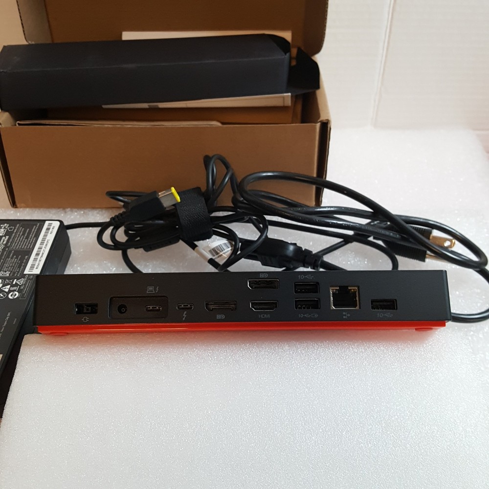 Lenovo ThinkPad Thunderbolt 4 Universal Dock - DK2131- 40B00135CN