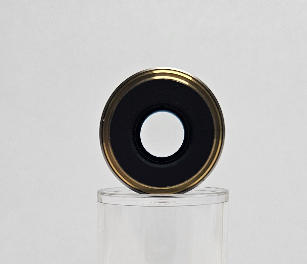Nikon E800 / E1000 Plan Fluor 4x/0.13 ∞/- WD 17.1 Microscope Objective