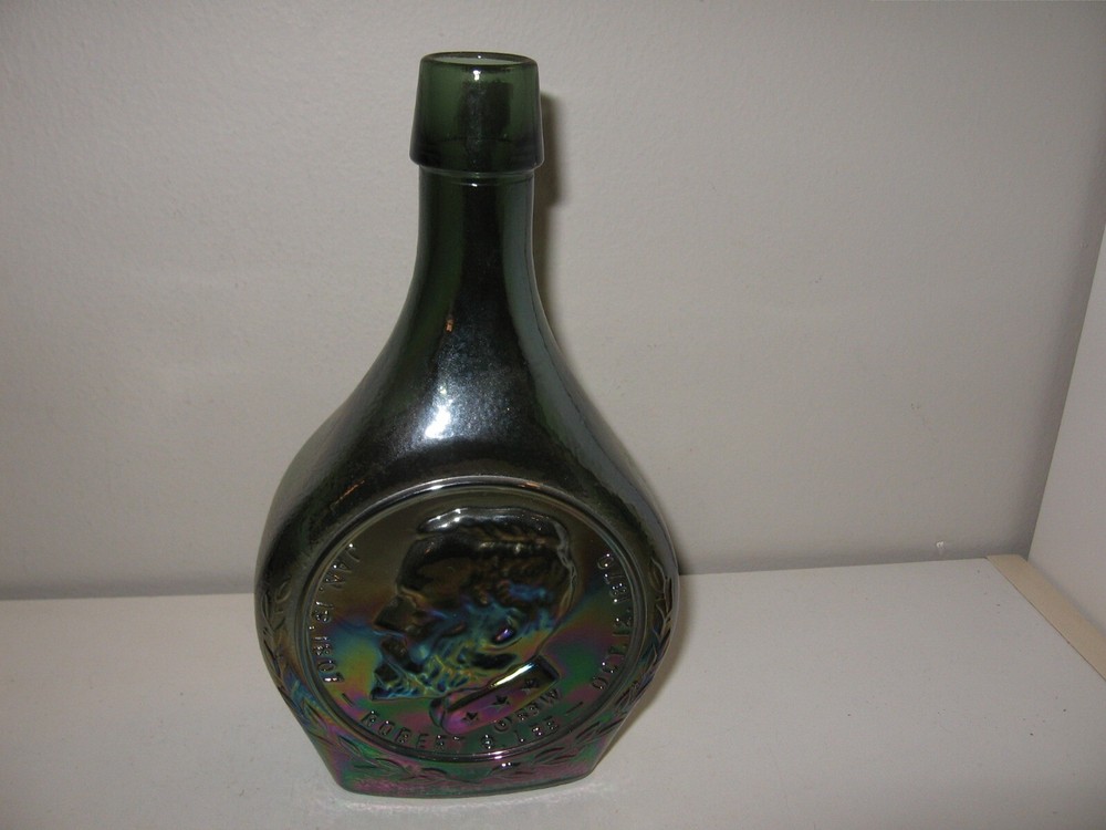 Wheaton Green Iridescent Glass Decanter Robert E. Lee 8 1/2" Ht VGC