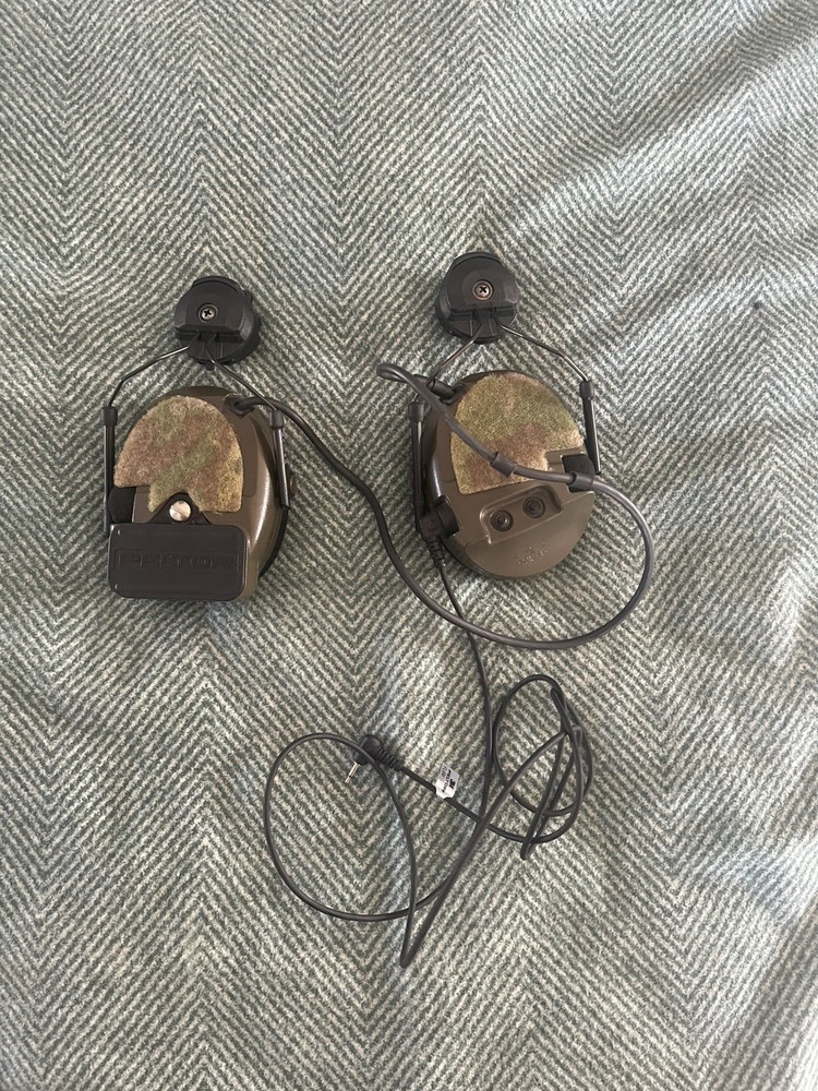 Peltor Comtac I Headset With Peltor Arc Rail Adapters and Downlead