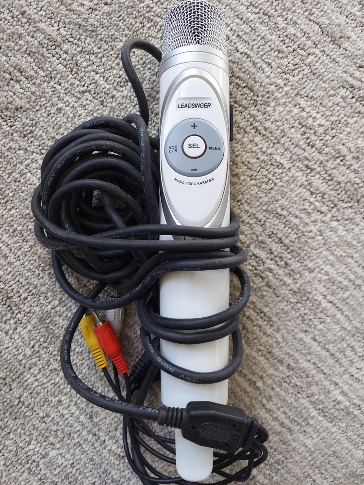 LeadSinger Music Video Karaoke Microphone LS-K2