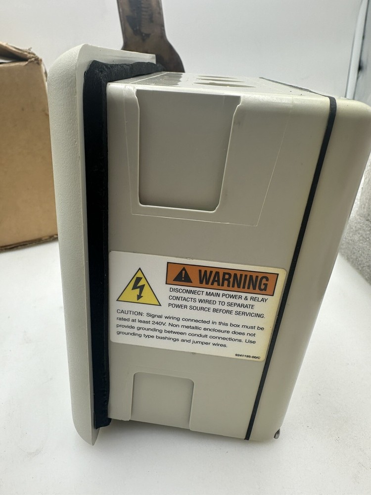 ROSEMONT ANALYTICAL 1055-01-10-21 Solu Comp II Toroidal Conductivity Analyze NEW
