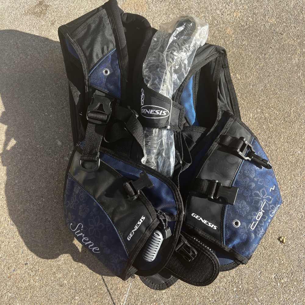 Genesis Sirens Woman’s buoyancy control device (BCD) Extra Small AxS
