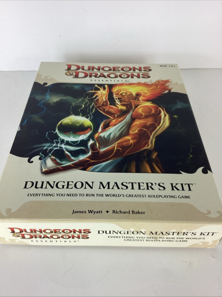 Dungeons & Dragons Essentials Dungeon Master's Kit 2010 Complete Unpunched
