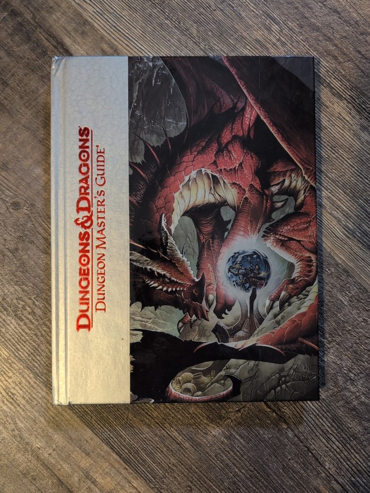Dungeons& Dragons Dungeon Master Guide Deluxe Edition