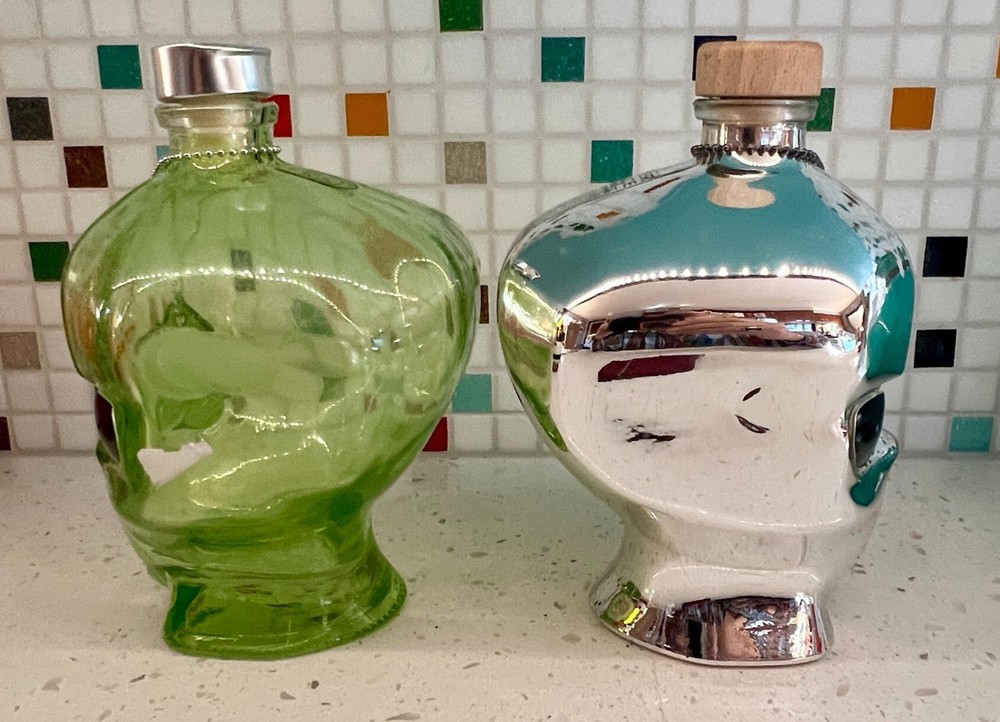 SET: GREEN & CHROME OUTER SPACE VODKA – ALIEN HEAD DECANTER BOTTLES