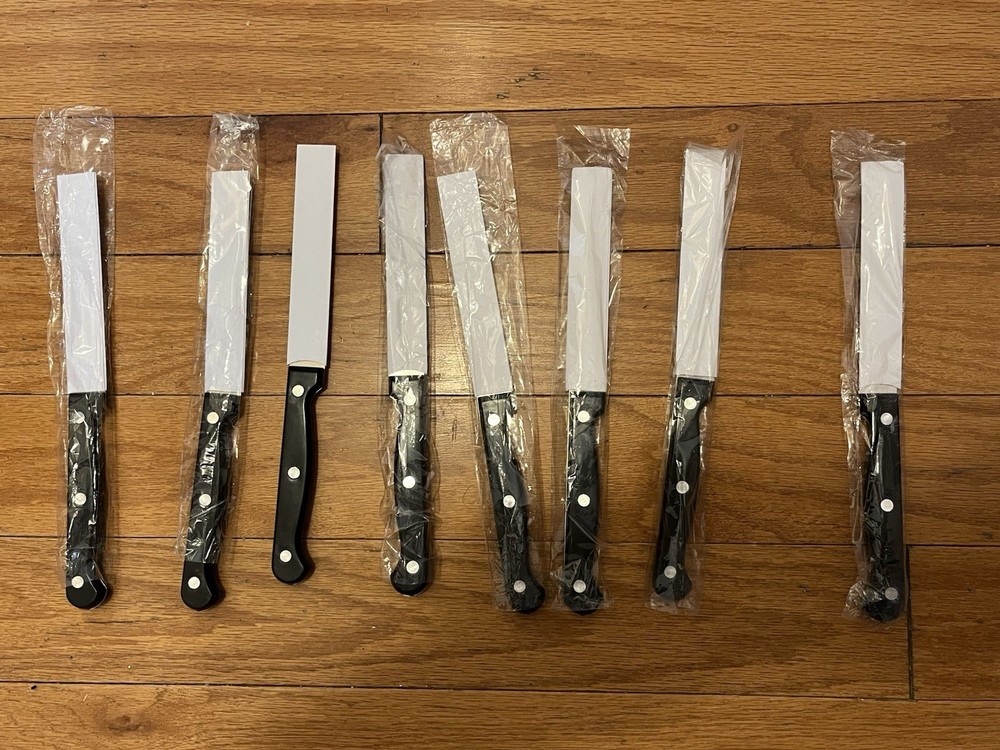 8 Pack Jumbo Steak Knife with Black Bakelite Riveted Handle