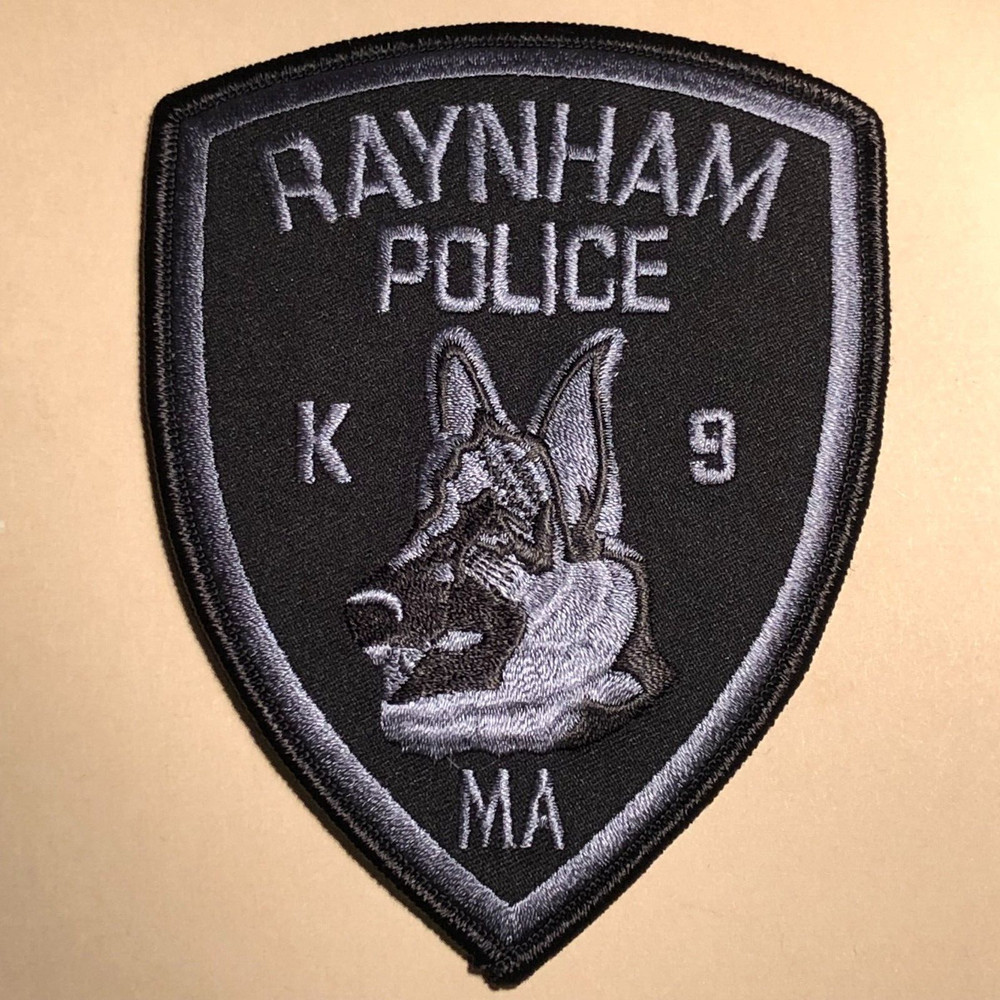 RAYNHAM, MASSACHUSETTS POLICE K9 SUBDUED SHOULDER PATCH MA