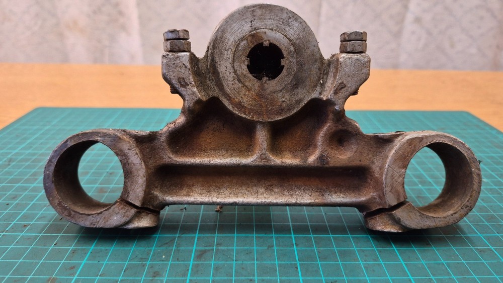 BSA Bottom Yoke - used