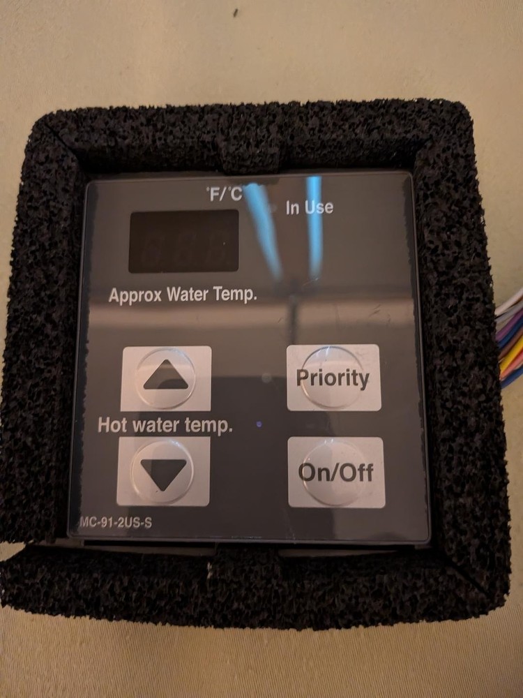 Rinnai MC-91-2US-S-RD Tankless Water Heater Standard Controller
