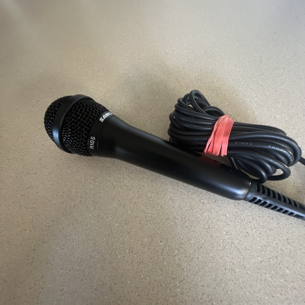 Samson R10s Dynamic Karaoke Vocal Microphone Tested