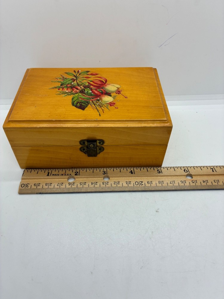 Vintage J&P Coats Sewing Box