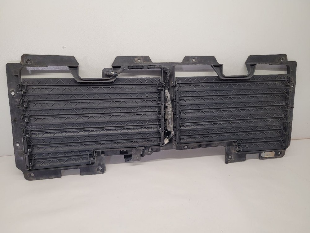 2017 Chevrolet Tahoe Air Shutter