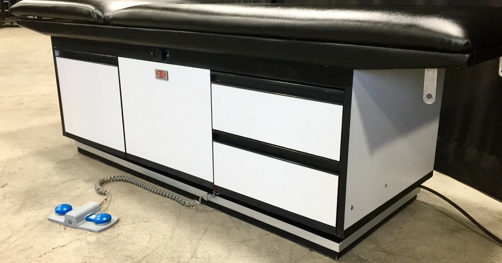 Hausmann Model 4746 Powermatic Treatment Table