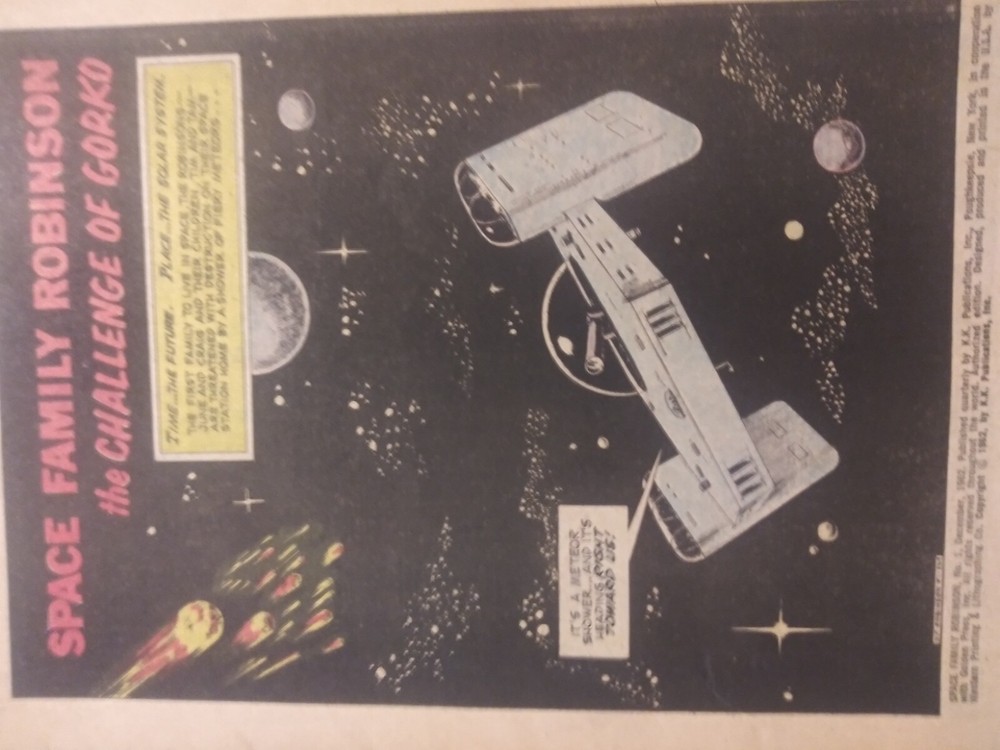 Comic book,space family Robinson, no.1