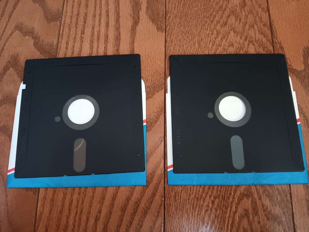 Commodre 64 LOGO Language For Learning Tested/Works Box Damage