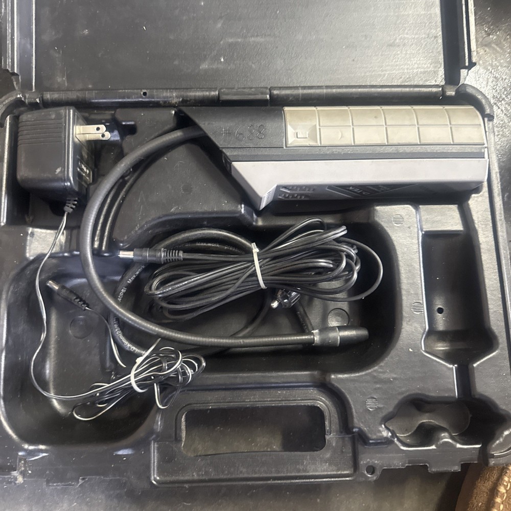 Inficon D-Tek Refrigerant Leak Detector With Case