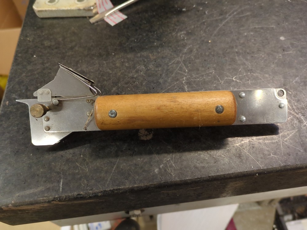 Harwil N-400 Lead Bender