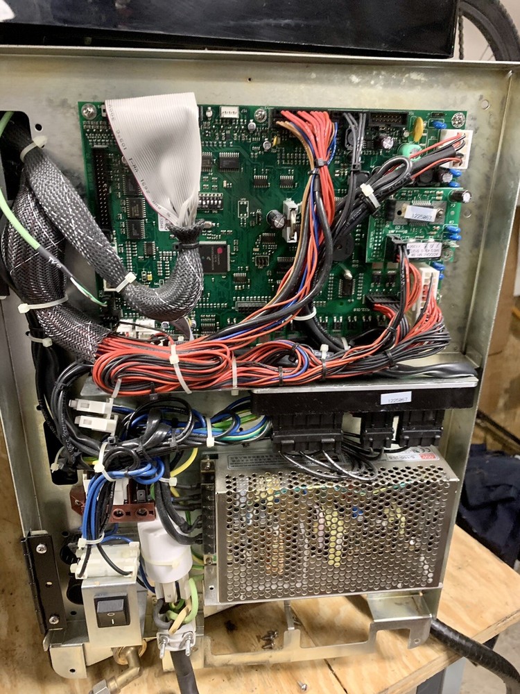 La Cimbali Q10 Coffee Machine